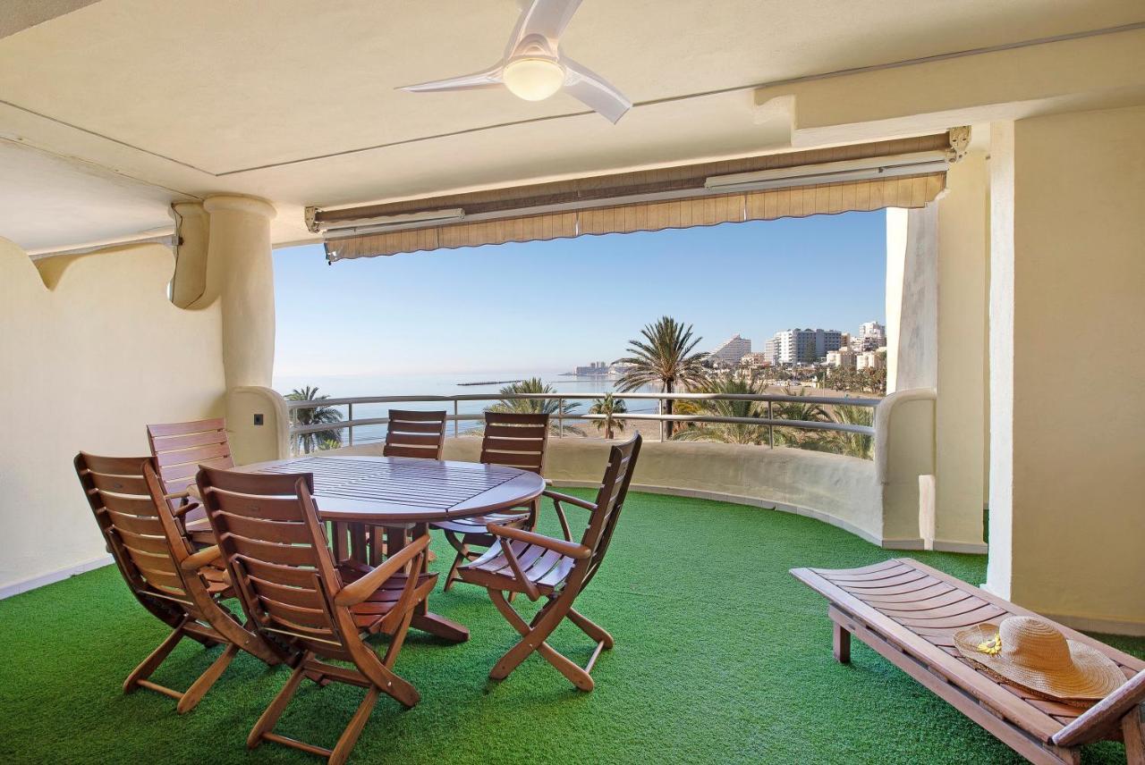Luxury In Puerto Marina Apartment เบนัลมาเดนา ภายนอก รูปภาพ